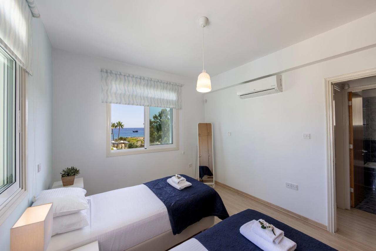 Protaras Sunrise Zen Seafront Villa Exteriör bild