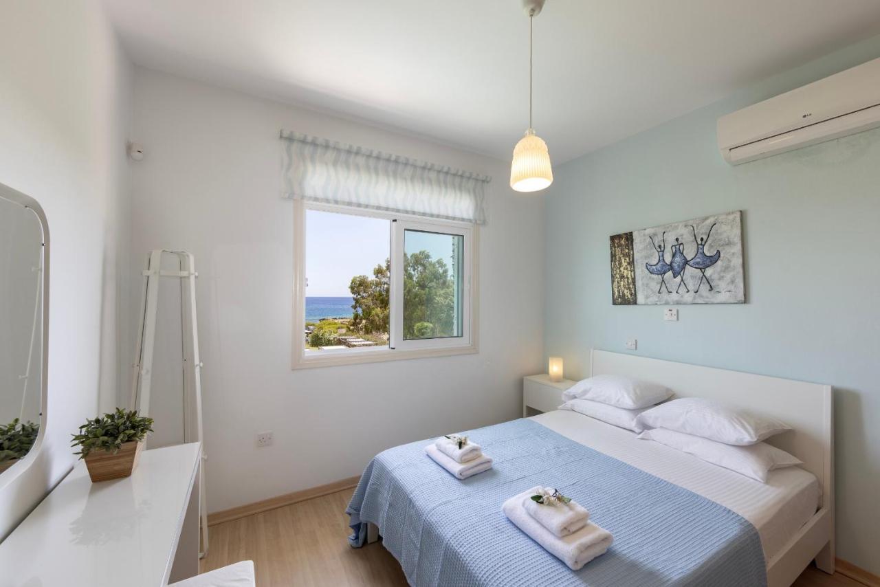 Protaras Sunrise Zen Seafront Villa Exteriör bild