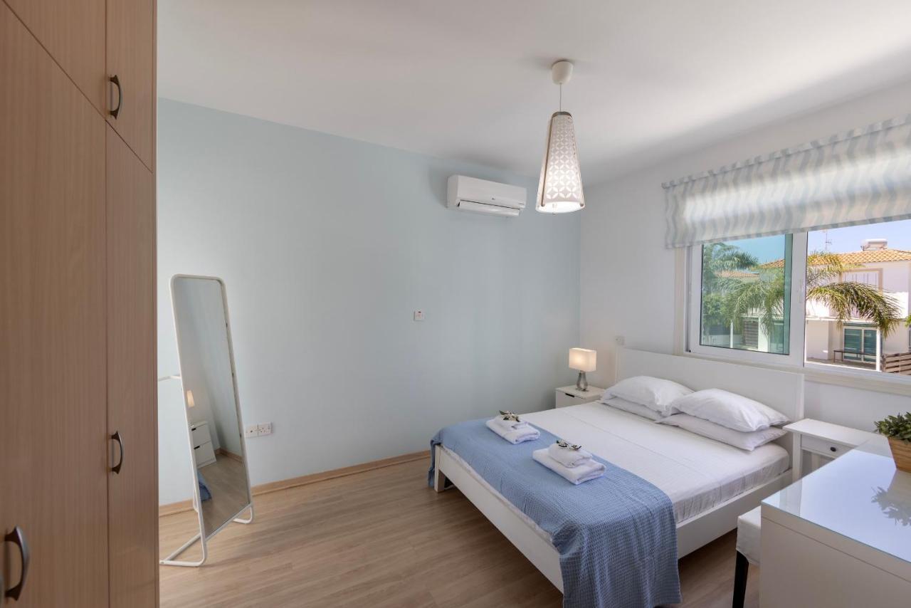 Protaras Sunrise Zen Seafront Villa Exteriör bild