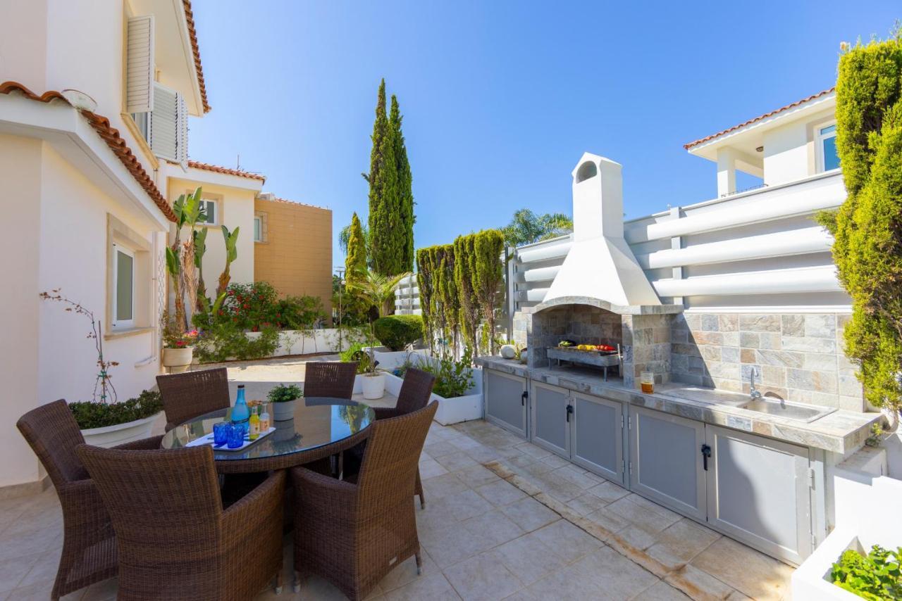 Protaras Sunrise Zen Seafront Villa Exteriör bild