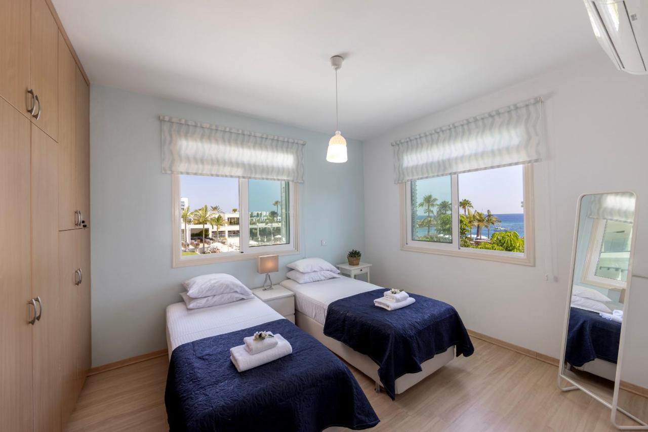 Protaras Sunrise Zen Seafront Villa Exteriör bild